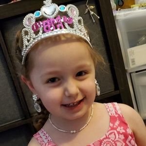 Meet your Posher, Colette